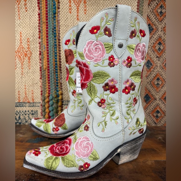 One of a kind Liberty Black Ginebra gray floral embroidered boots. New with tags - Picture 8 of 8